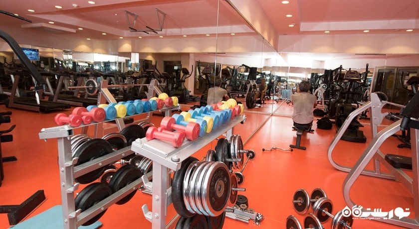 سالن بدنسازی هتل کلاب فالکن